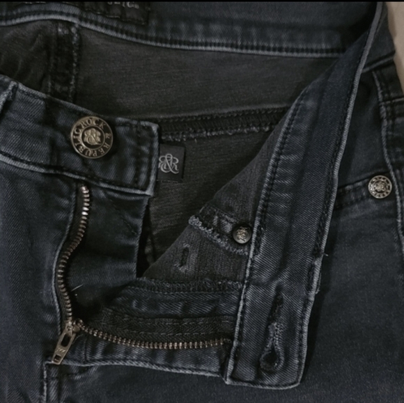 ROCK & REPUBLIC Jeans Kashmiere Straight Leg Black Stretch Denim Low Rise Skinny - Picture 5 of 9